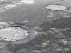 新添大道百余井盖下陷存隐患，云岩、乌当回应→